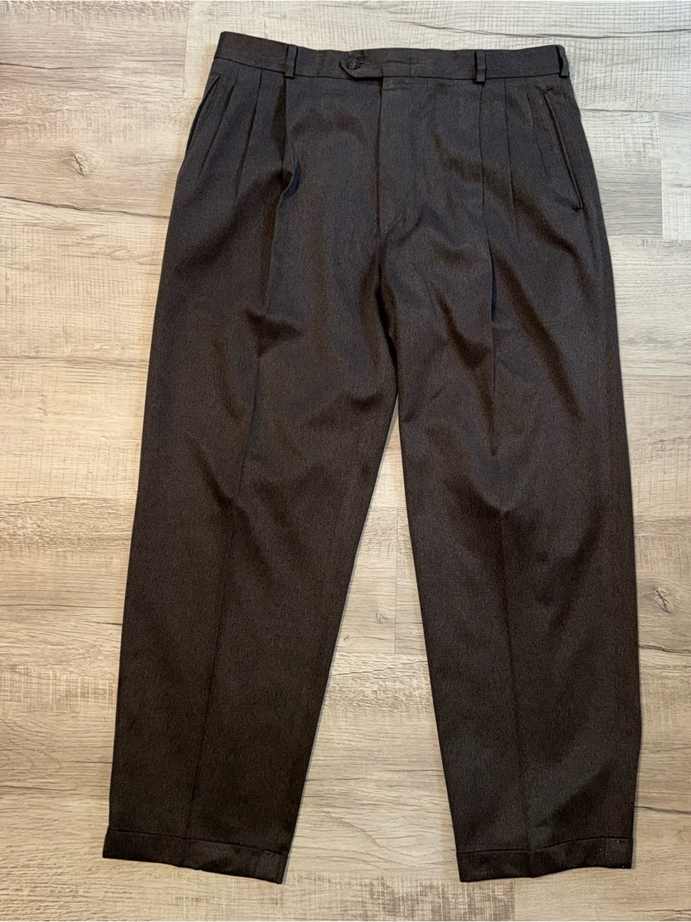 VTG Slates Levi Strauss USA Made 36x30 Pleated Cuffed Slacks Dacron Microfiber